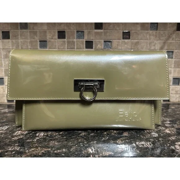 Vintage Beijo Sage Pearl Patent Clutch Shoulder Bag EUC 10x5.25x2 Chain Strap - Picture 3 of 10